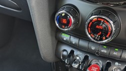 2023 (73) MINI HATCHBACK 1.5 Cooper Sport Premium 5dr Auto 5549189