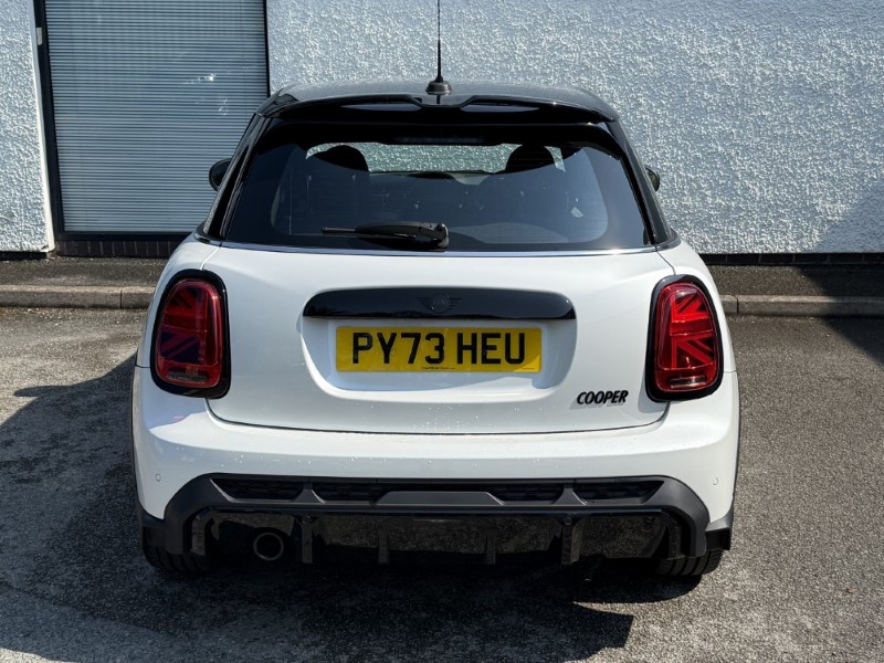 2023 (73) MINI HATCHBACK 1.5 Cooper Sport Premium 5dr Auto 5549177
