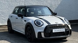 2023 (73) MINI HATCHBACK 1.5 Cooper Sport Premium 5dr Auto 5549207
