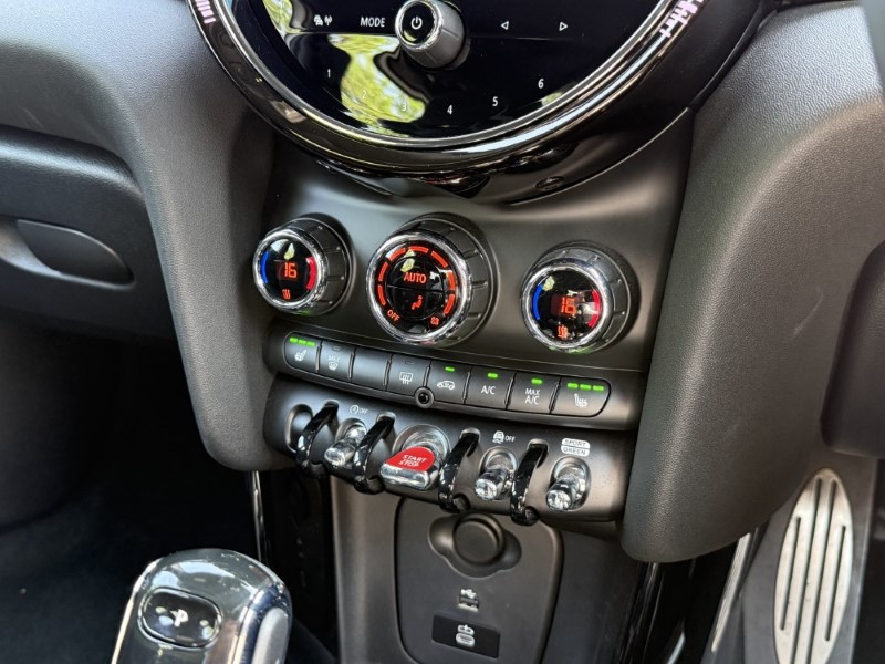 2023 (73) MINI HATCHBACK 1.5 Cooper Sport Premium 5dr Auto 5549188