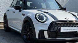 2023 (73) MINI HATCHBACK 1.5 Cooper Sport Premium 5dr Auto 5549203