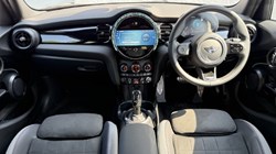 2023 (73) MINI HATCHBACK 1.5 Cooper Sport Premium 5dr Auto 5549180