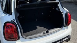 2023 (73) MINI HATCHBACK 1.5 Cooper Sport Premium 5dr Auto 5549307