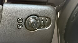 2023 (73) MINI HATCHBACK 1.5 Cooper Sport Premium 5dr Auto 5549193