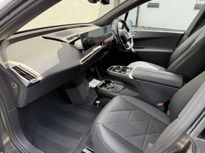 2022 (72) BMW iX 240kW xDrive40 M Sport Edition 76.6kWh 5dr Auto 5579260