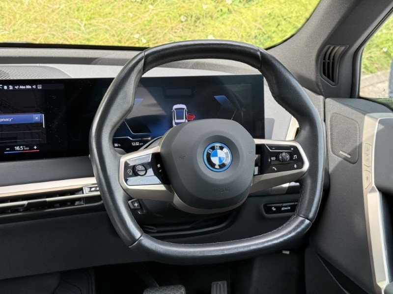 2022 (72) BMW iX 240kW xDrive40 M Sport Edition 76.6kWh 5dr Auto 5579292