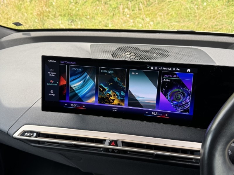 2022 (72) BMW iX 240kW xDrive40 M Sport Edition 76.6kWh 5dr Auto 5579287