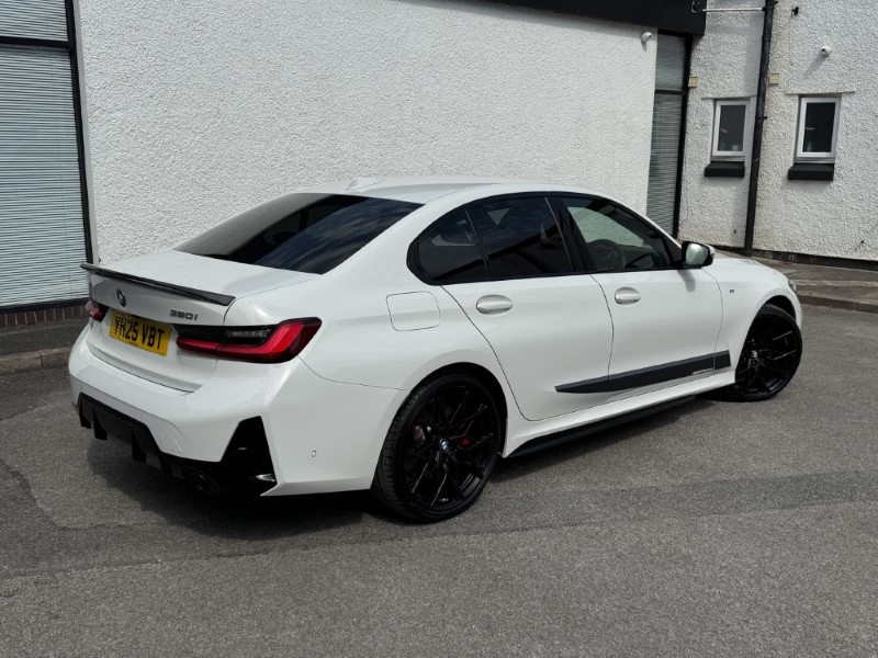 2025 (25) BMW 3 SERIES 320i M Sport 4dr Step Auto 5551726