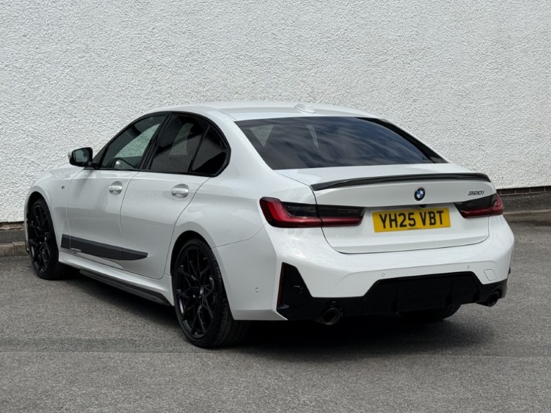 2025 (25) BMW 3 SERIES 320i M Sport 4dr Step Auto