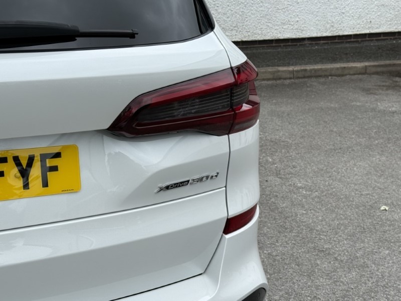 2022 (72) BMW X5 xDrive30d MHT M Sport 5dr Auto 5575044