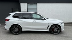 2022 (72) BMW X5 xDrive30d MHT M Sport 5dr Auto 5575079