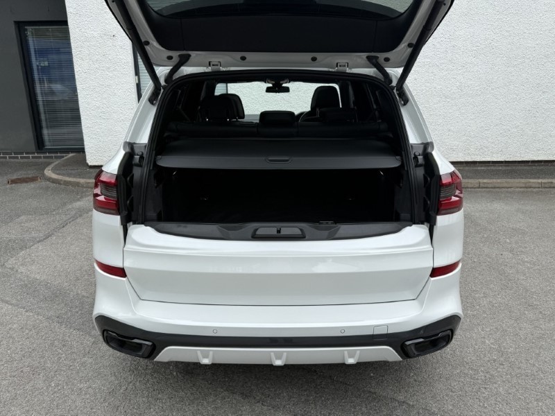 2022 (72) BMW X5 xDrive30d MHT M Sport 5dr Auto 5575046