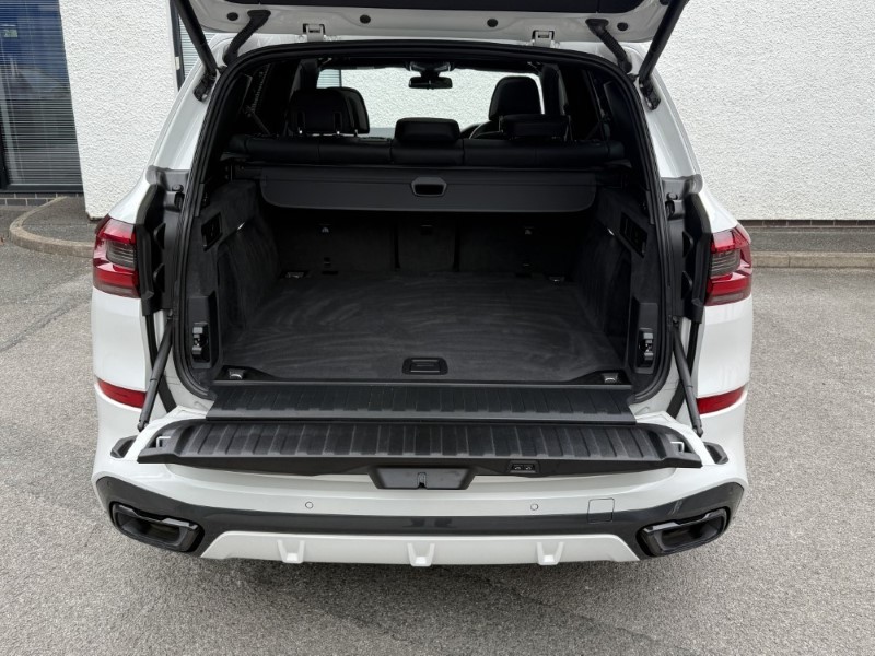 2022 (72) BMW X5 xDrive30d MHT M Sport 5dr Auto 5575048