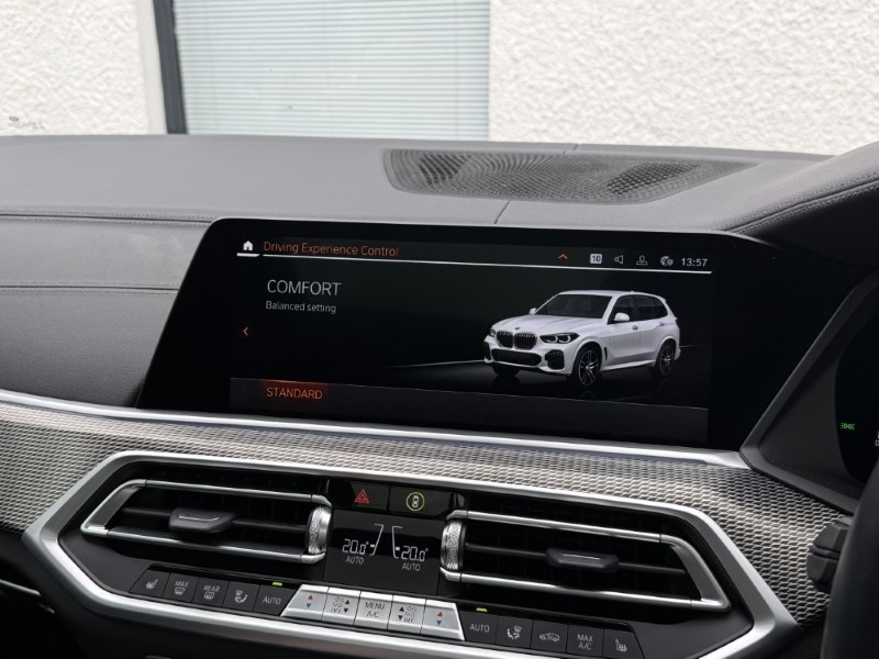 2022 (72) BMW X5 xDrive30d MHT M Sport 5dr Auto 5575062