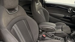 2023 (23) MINI HATCHBACK 2.0 Cooper S Sport 5dr Auto 5587468