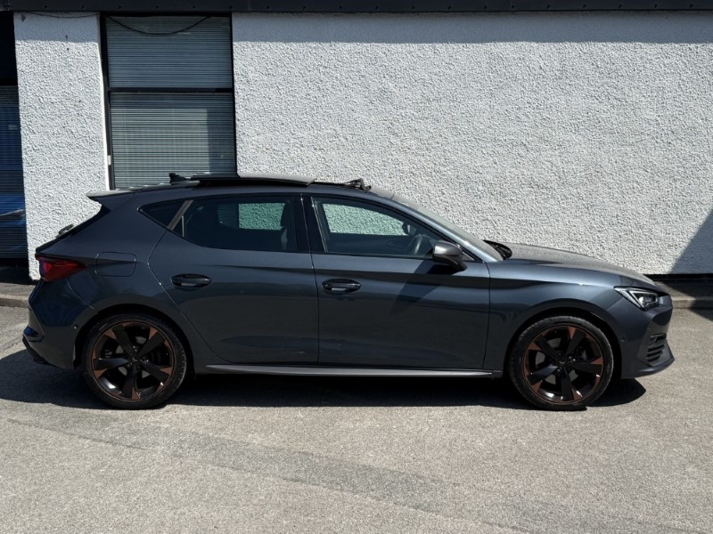 2024 (24) CUPRA LEON 2.0 TSI 190 V1 Design Edition 5dr DSG 5598315