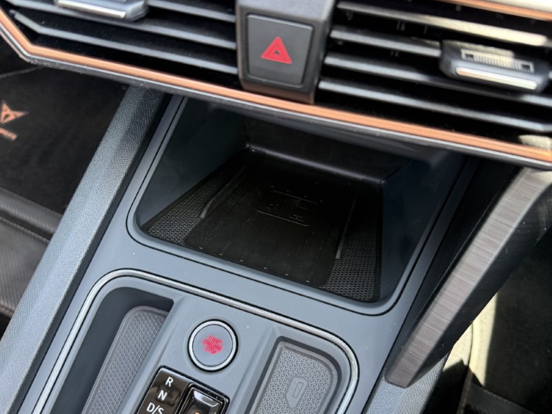2024 (24) CUPRA LEON 2.0 TSI 190 V1 Design Edition 5dr DSG 5598301