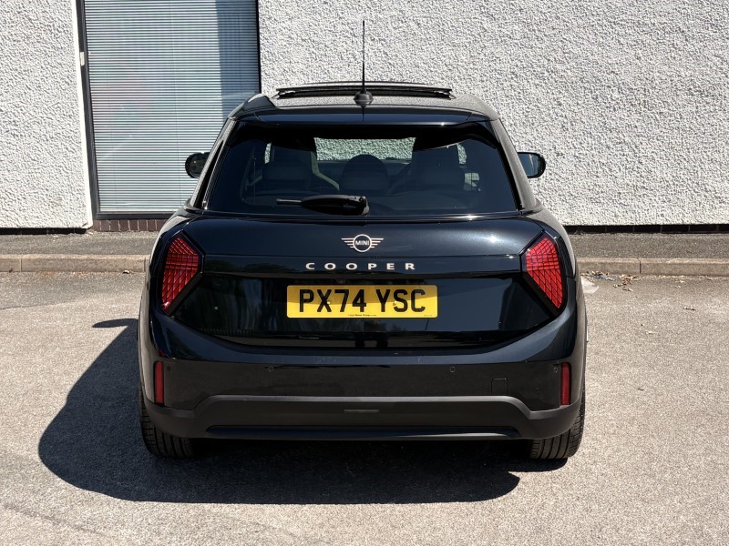 2024 (74) MINI COOPER 1.5 C Exclusive 5dr Auto 5602832