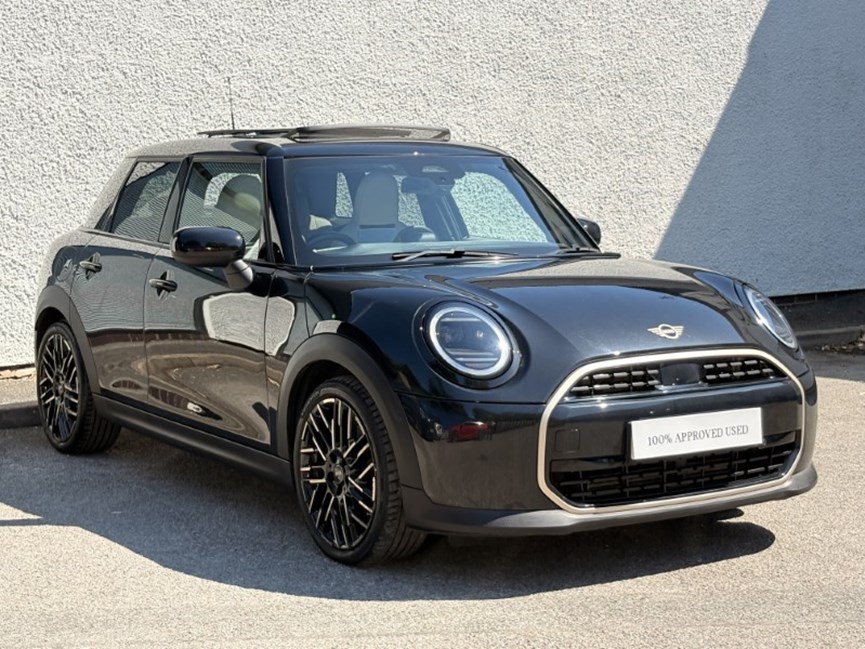 2024 (74) MINI COOPER 1.5 C Exclusive 5dr Auto
