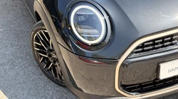 2024 (74) MINI COOPER 1.5 C Exclusive 5dr Auto 5602853