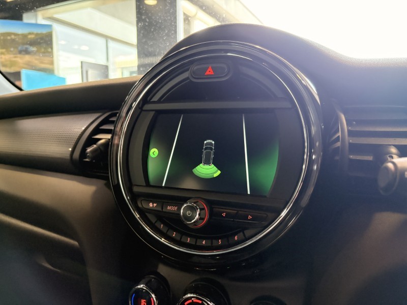 2020 (70) MINI HATCHBACK 1.5 Cooper Sport II 3dr 5633693