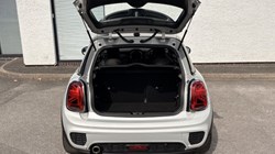 2020 (70) MINI HATCHBACK 1.5 Cooper Sport II 3dr 5633706