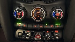 2020 (70) MINI HATCHBACK 1.5 Cooper Sport II 3dr 5633689