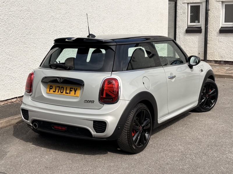 2020 (70) MINI HATCHBACK 1.5 Cooper Sport II 3dr 5633710