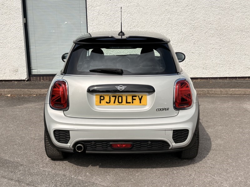 2020 (70) MINI HATCHBACK 1.5 Cooper Sport II 3dr 5633703