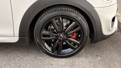 2020 (70) MINI HATCHBACK 1.5 Cooper Sport II 3dr 5633708