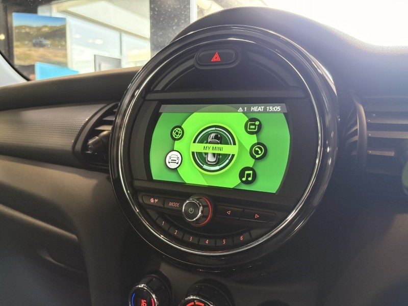 2020 (70) MINI HATCHBACK 1.5 Cooper Sport II 3dr 5633692