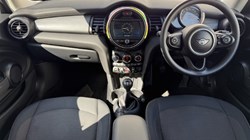 2019 (68) MINI HATCHBACK 1.5 Cooper Classic II 3dr 5629408