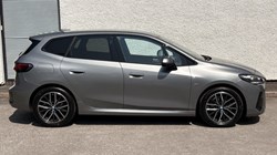 2024 (24) BMW 2 SERIES 220i MHT M Sport 5dr DCT 5617435