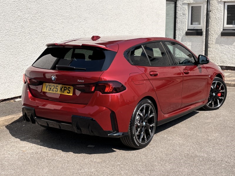 2025 (25) BMW 1 SERIES 120 M Sport 5dr Step Auto 5623829