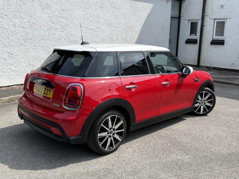 2022 (22) MINI HATCHBACK 1.5 Cooper Classic 5dr Auto 5621567