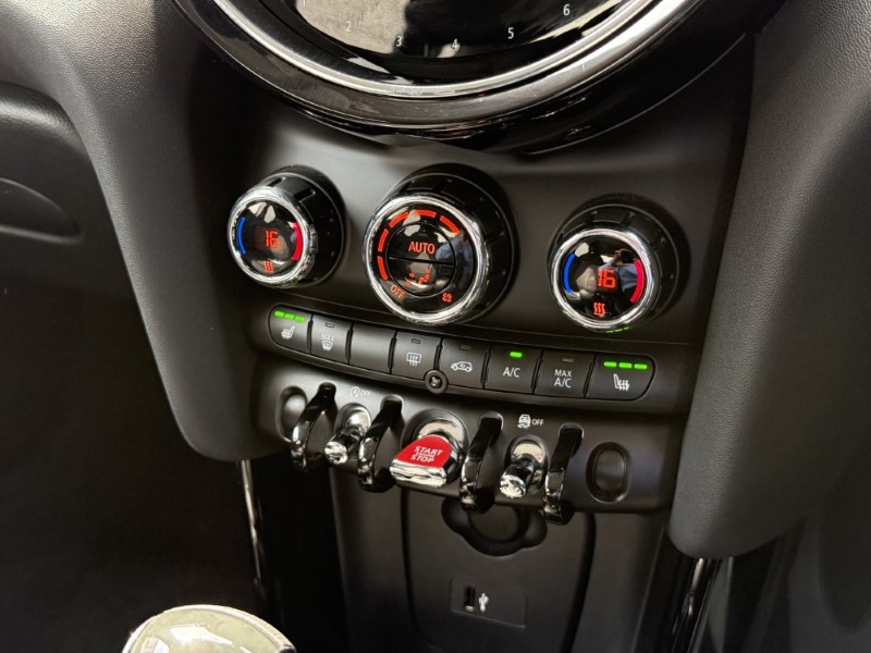2022 (22) MINI HATCHBACK 1.5 Cooper Classic 5dr Auto 5621551