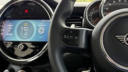 2022 (22) MINI HATCHBACK 1.5 Cooper Classic 5dr Auto 5621548