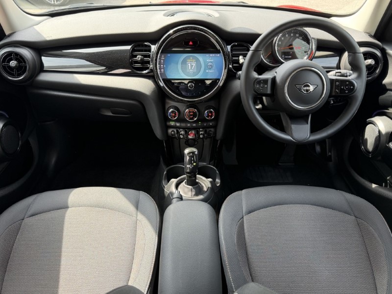 2022 (22) MINI HATCHBACK 1.5 Cooper Classic 5dr Auto 5621563