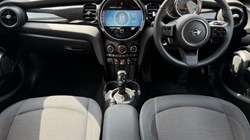 2022 (22) MINI HATCHBACK 1.5 Cooper Classic 5dr Auto 5621563