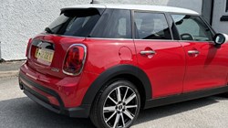 2022 (22) MINI HATCHBACK 1.5 Cooper Classic 5dr Auto 5621536