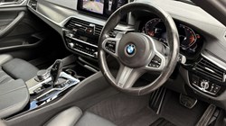 2023 (23) BMW 5 SERIES 520d MHT M Sport 5dr Step Auto 5673134
