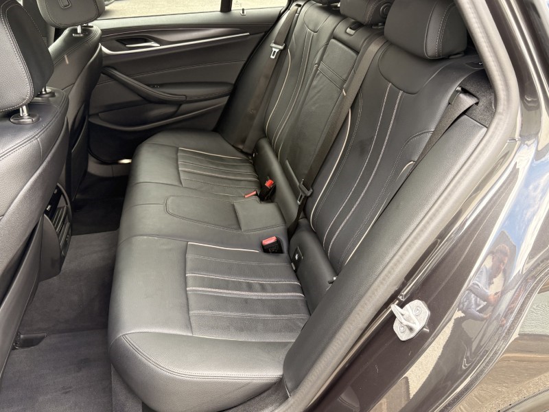 2023 (23) BMW 5 SERIES 520d MHT M Sport 5dr Step Auto 5673130
