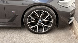 2023 (23) BMW 5 SERIES 520d MHT M Sport 5dr Step Auto 5673123