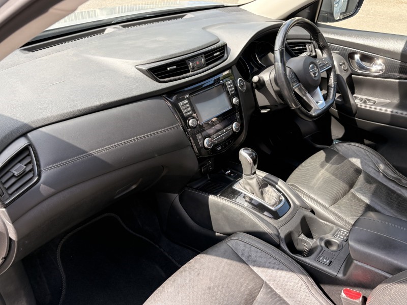 2020 (20) NISSAN X-TRAIL 1.7 dCi Tekna 5dr CVT 5637424