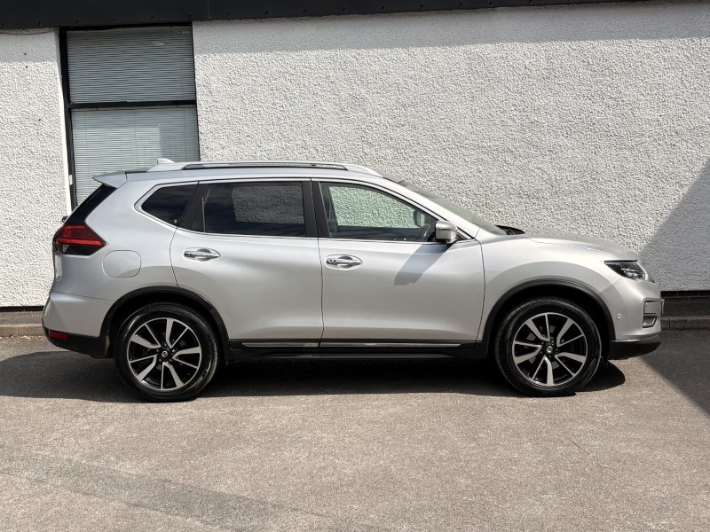 2020 (20) NISSAN X-TRAIL 1.7 dCi Tekna 5dr CVT 5637411