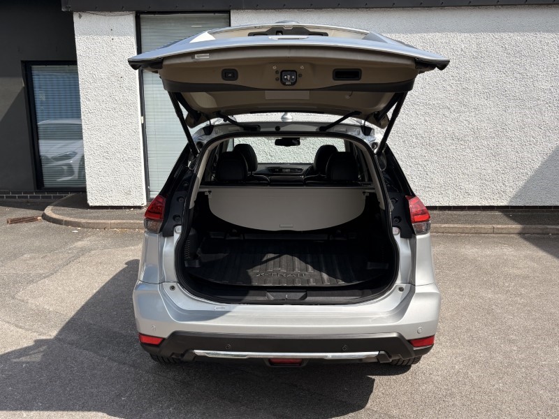 2020 (20) NISSAN X-TRAIL 1.7 dCi Tekna 5dr CVT 5637408