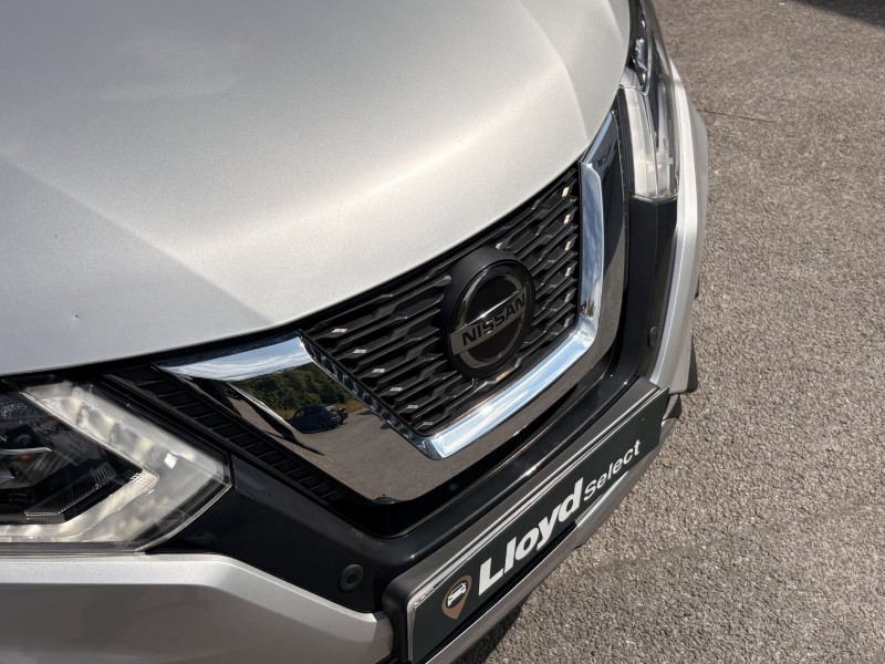 2020 (20) NISSAN X-TRAIL 1.7 dCi Tekna 5dr CVT 5637417