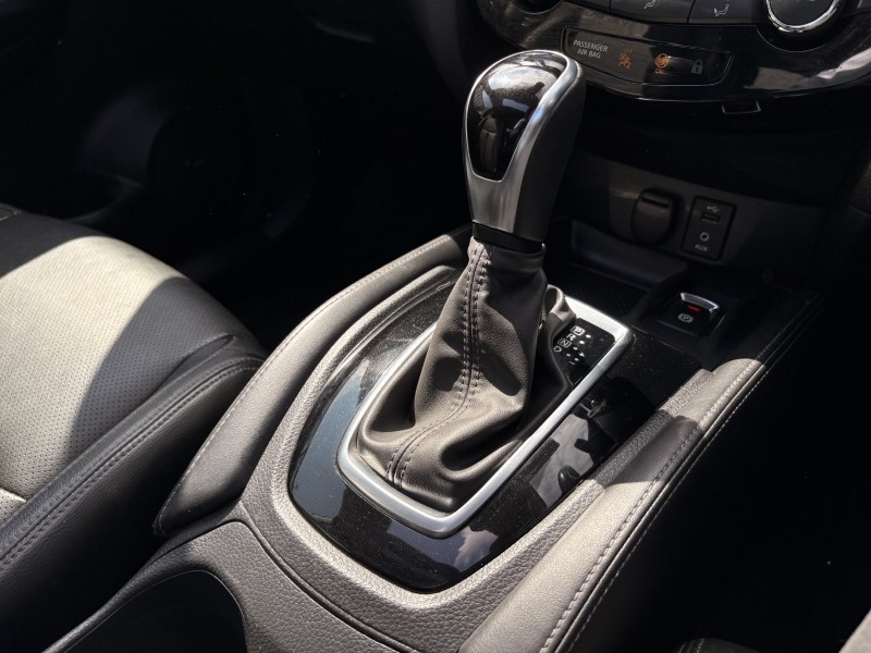 2020 (20) NISSAN X-TRAIL 1.7 dCi Tekna 5dr CVT 5637429