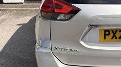2020 (20) NISSAN X-TRAIL 1.7 dCi Tekna 5dr CVT 5637407