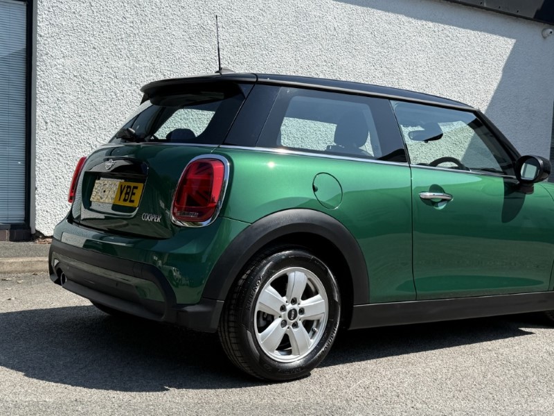 2023 (73) MINI HATCHBACK 1.5 Cooper Classic 3dr Auto 5612112